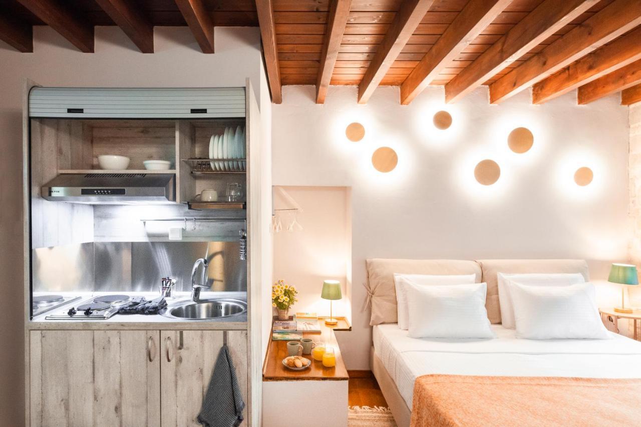 Mandorla Apartments Rhodes City 外观 照片